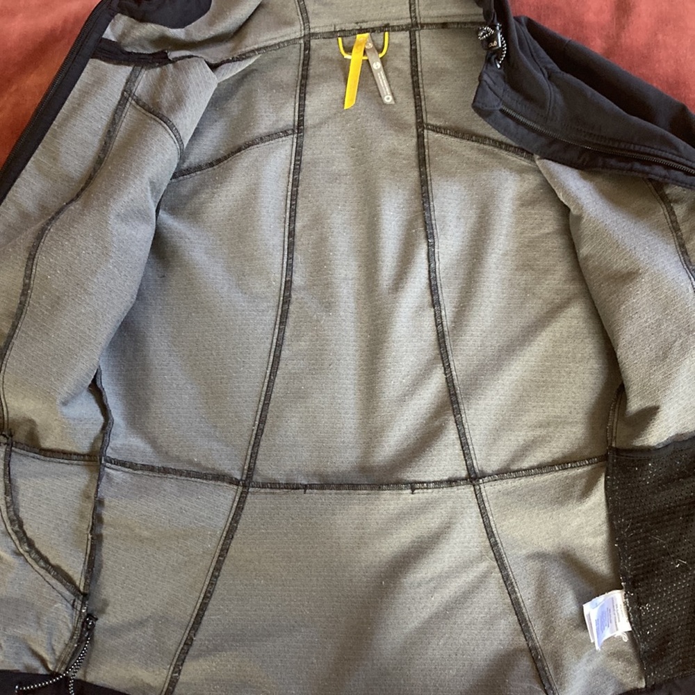 Lole Jacket - image 5